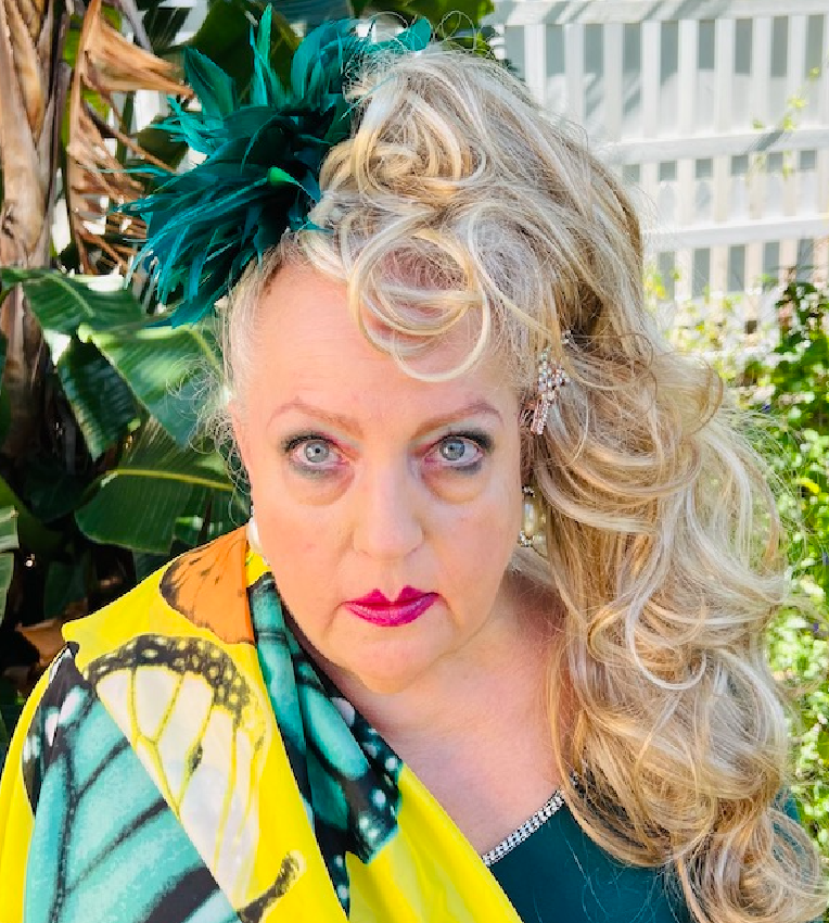 Countess Nadia Starella